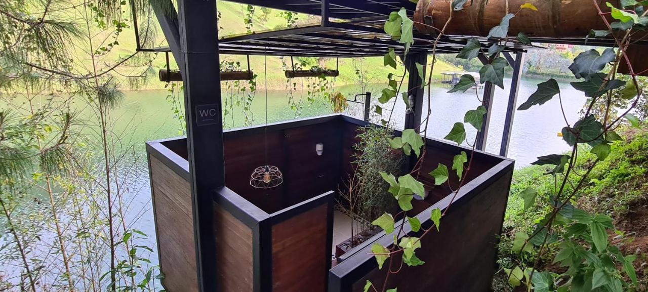 Domus Glamping Guatape Hotel Eksteriør billede