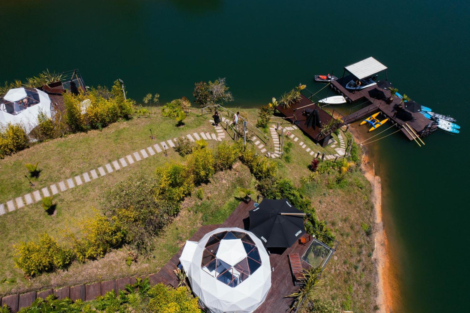 Domus Glamping Guatape Hotel Eksteriør billede